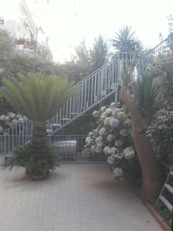 Il Cortile Villa Ravello Bagian luar foto